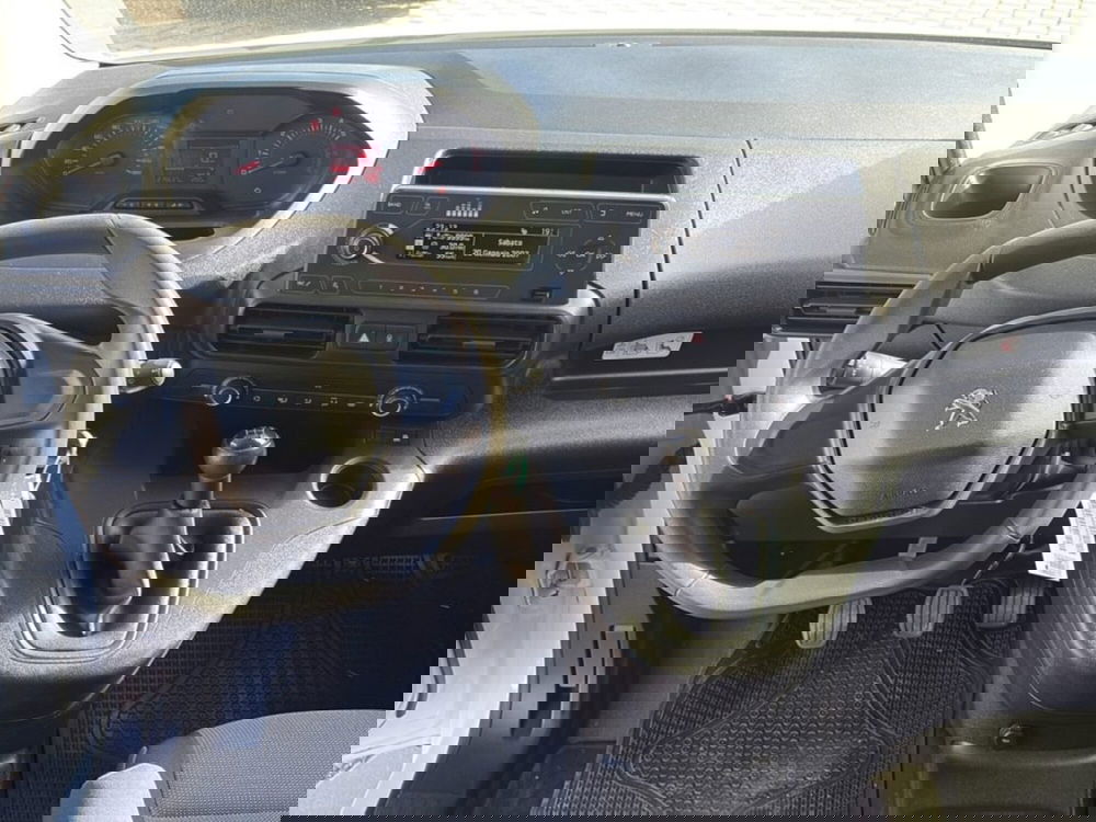 Peugeot Partner Furgone usata a Foggia (12)