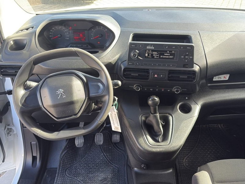 Peugeot Partner Furgone usata a Foggia (12)