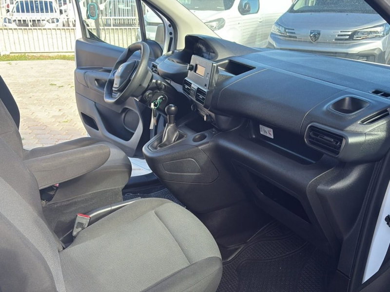 Peugeot Partner Furgone usata a Foggia (18)