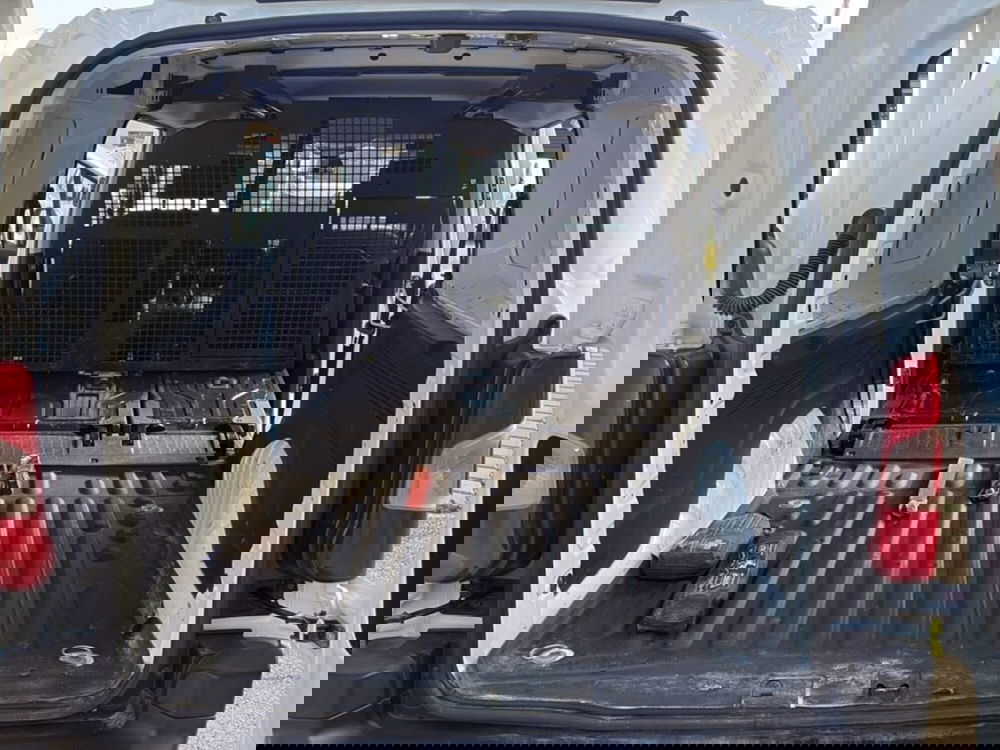 Peugeot Partner Furgone usata a Foggia (20)