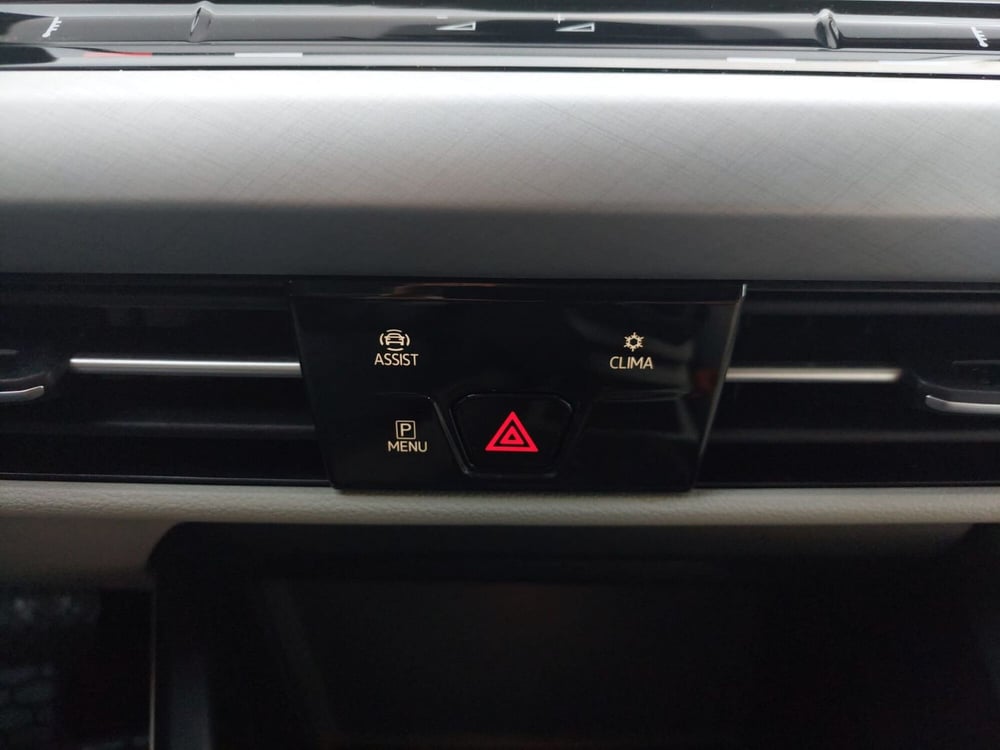 Volkswagen Golf usata a Bari (10)