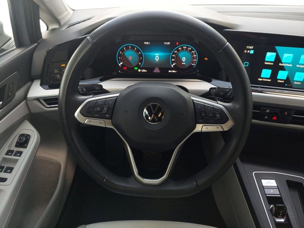 Volkswagen Golf usata a Bari (3)