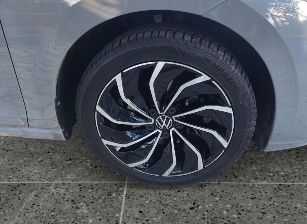 Volkswagen Golf usata a Bari (9)