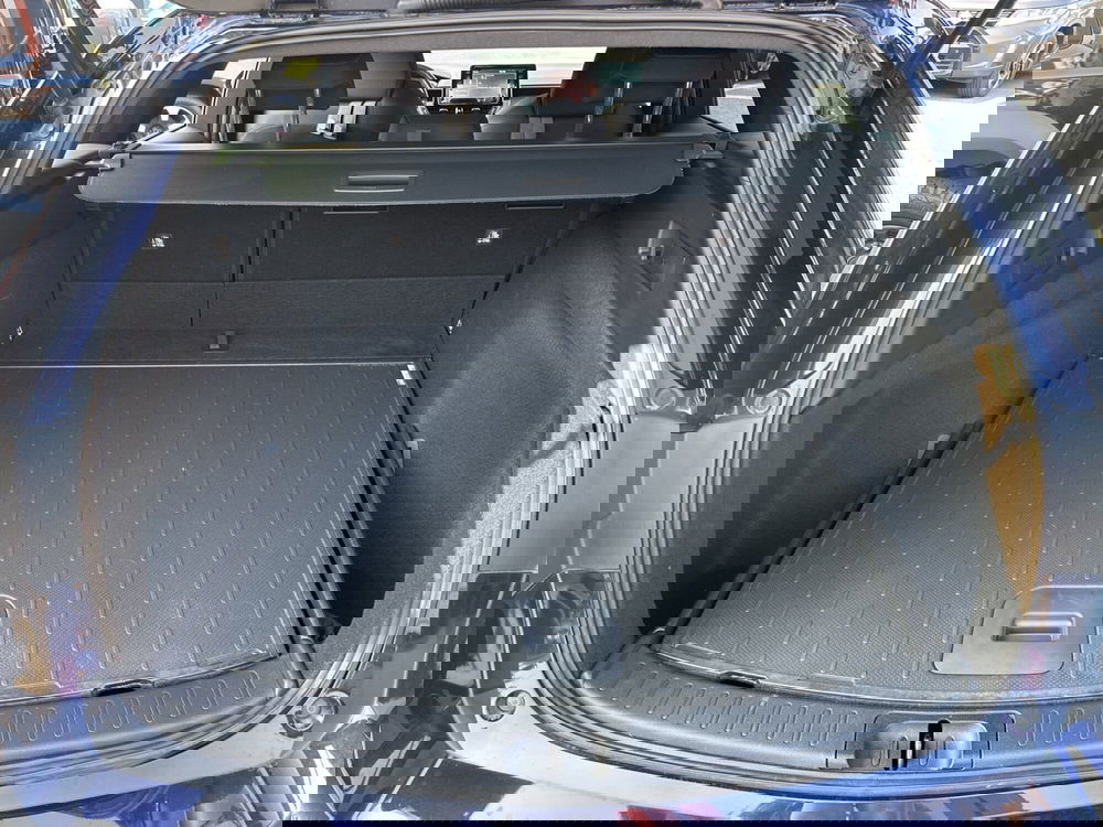 Suzuki Swace usata a Vercelli (16)