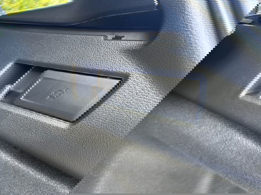 Suzuki Swace usata a Vercelli (17)