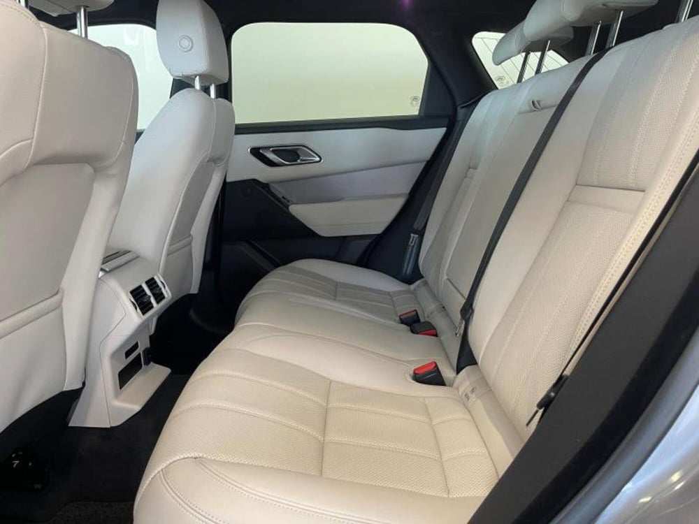 Land Rover Range Rover Velar usata a Venezia (5)