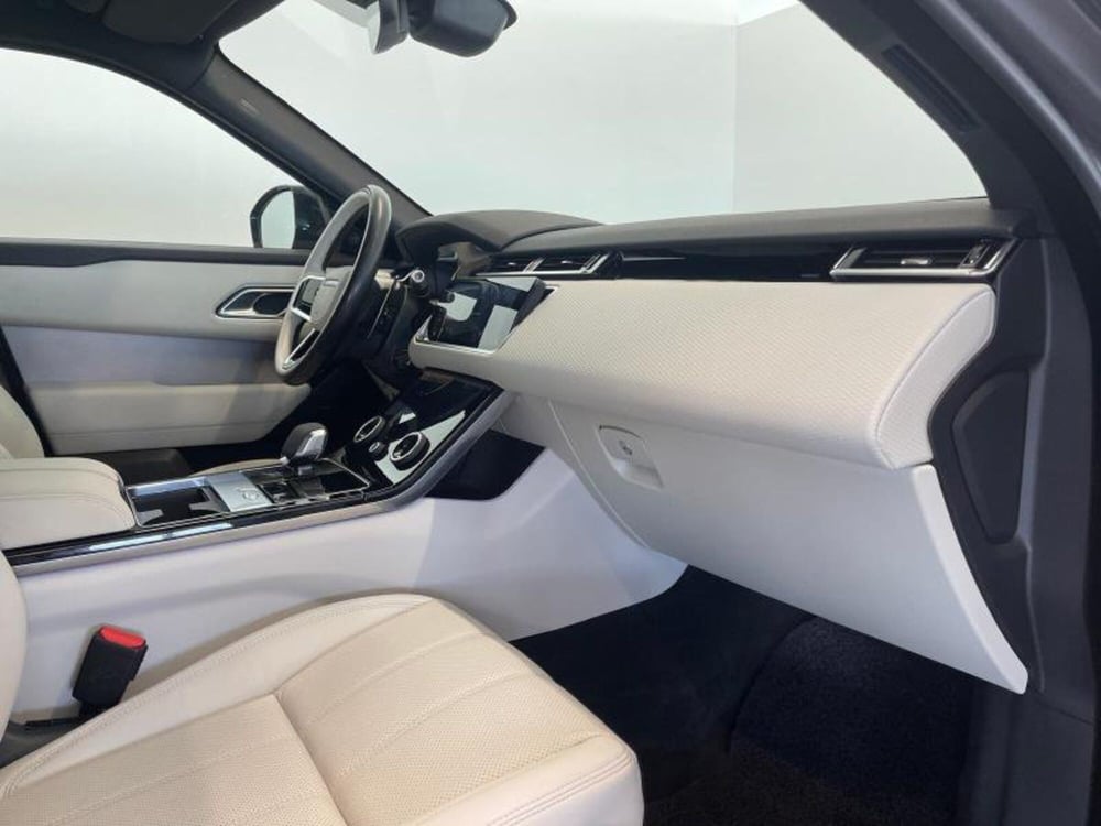 Land Rover Range Rover Velar usata a Venezia (7)