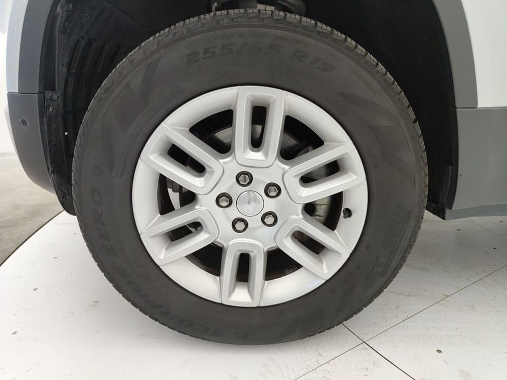 Land Rover Defender usata a Ragusa (9)