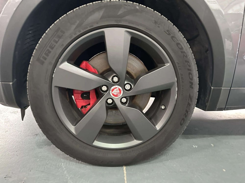 Jaguar E-Pace usata a Siena (9)