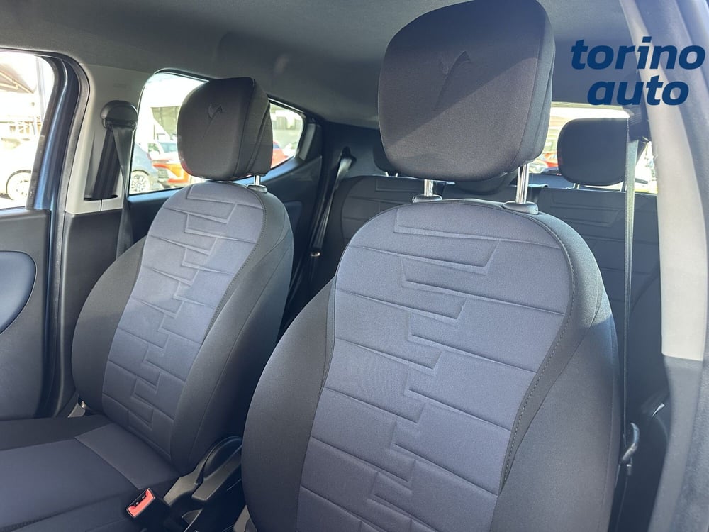 Lancia Ypsilon usata a Torino (10)