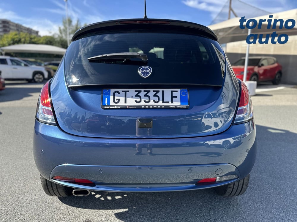 Lancia Ypsilon usata a Torino (6)