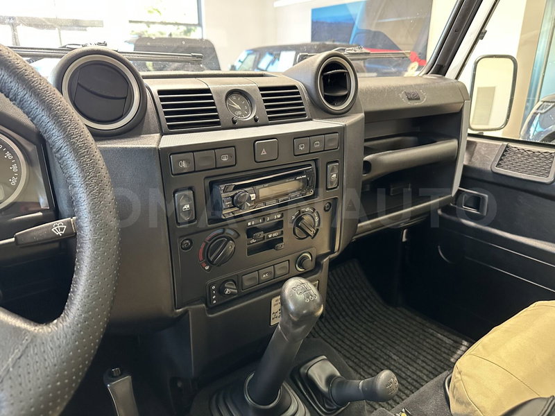 Land Rover Defender usata a Forlì-Cesena (12)