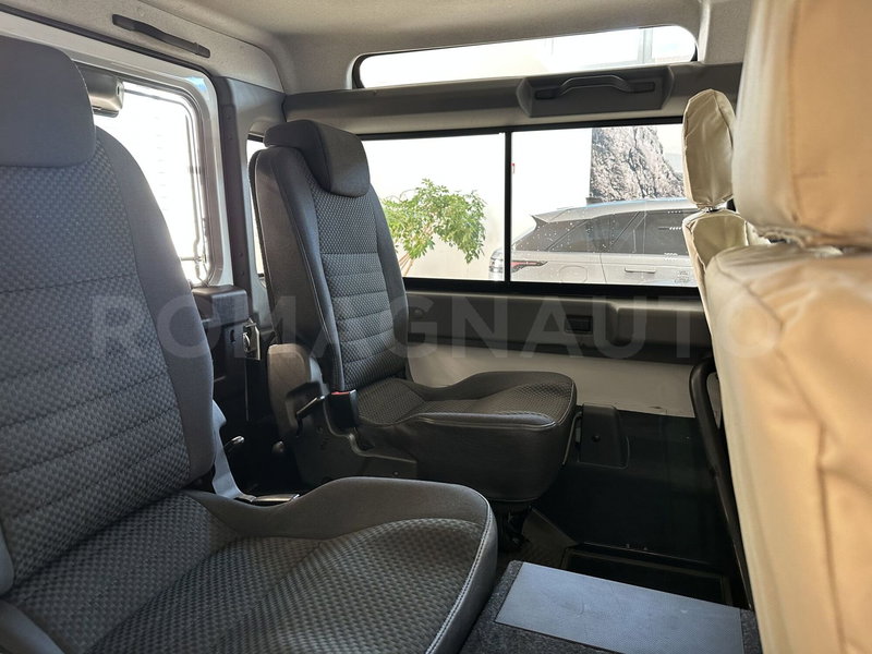 Land Rover Defender usata a Forlì-Cesena (14)