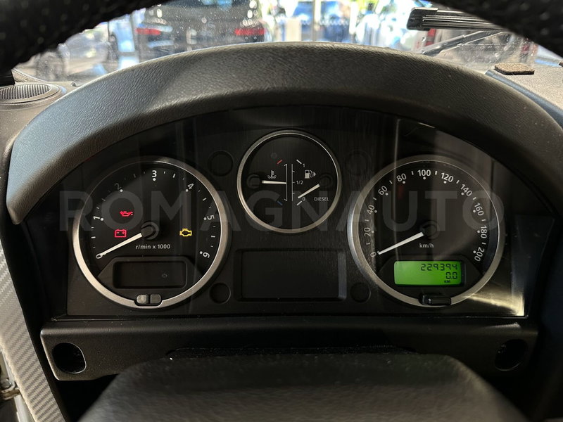 Land Rover Defender usata a Forlì-Cesena (17)