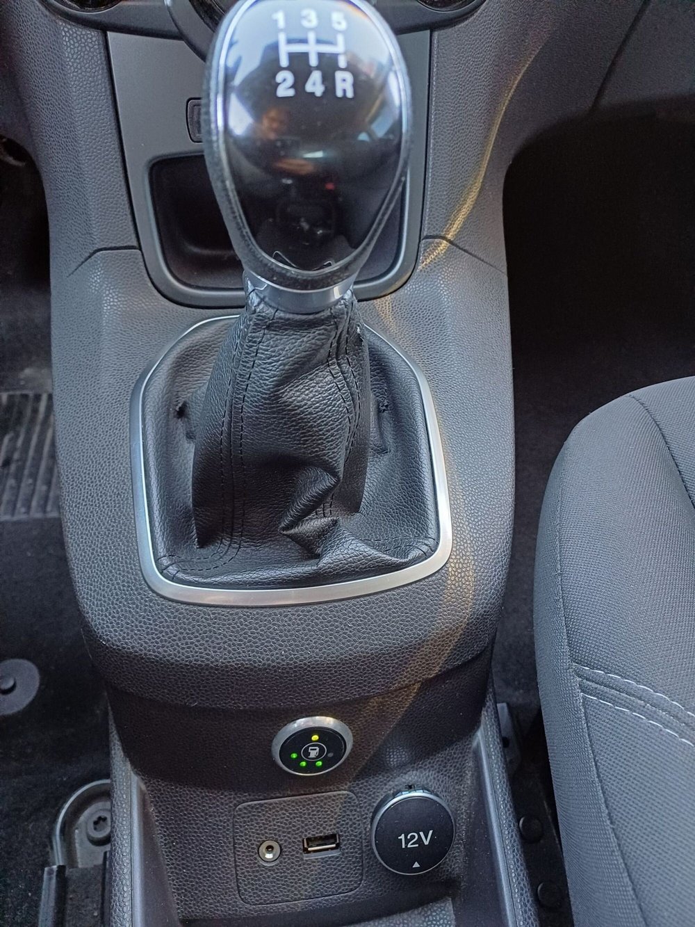 Ford Fiesta usata a Modena (13)