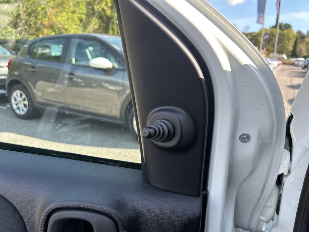 Fiat Panda nuova a Roma (14)