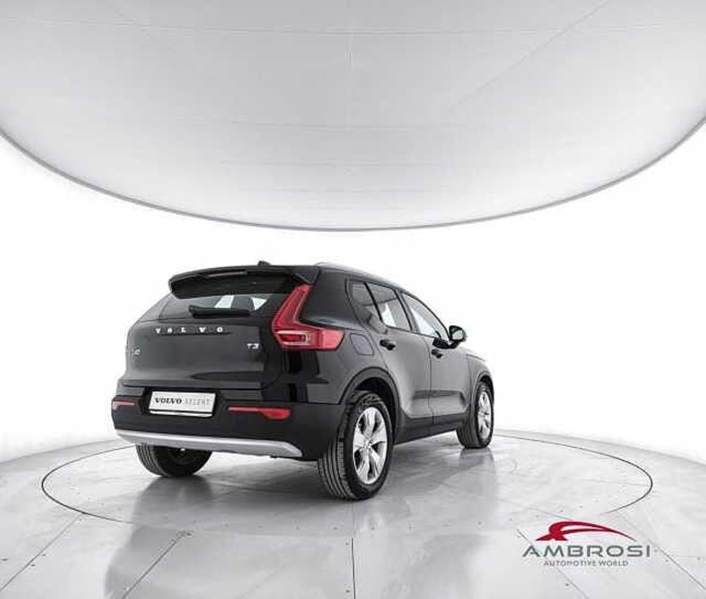 Volvo XC40 usata a Perugia (3)