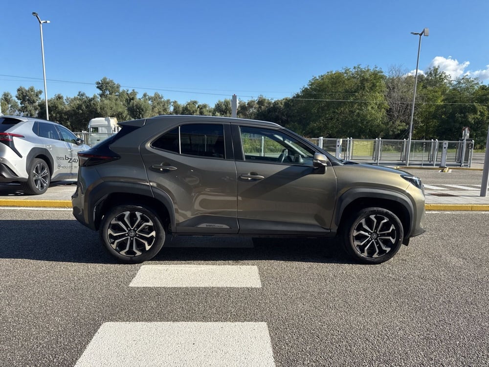 Toyota Yaris Cross nuova a Reggio Calabria (6)