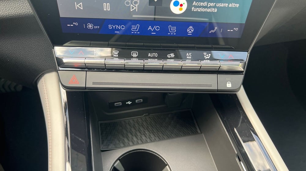 Renault Espace usata a Padova (13)