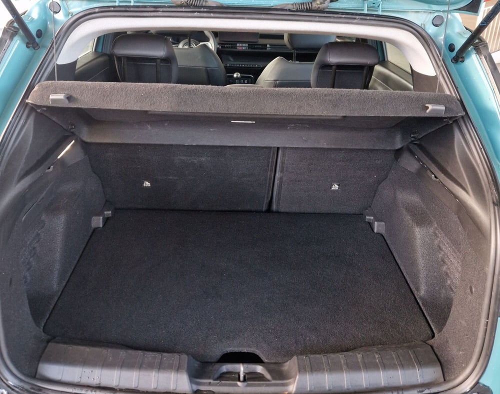Jeep Avenger usata a Terni (11)