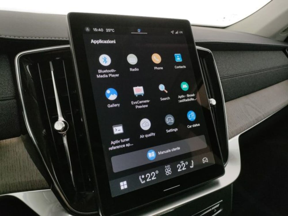 Volvo XC90 nuova a Modena (17)
