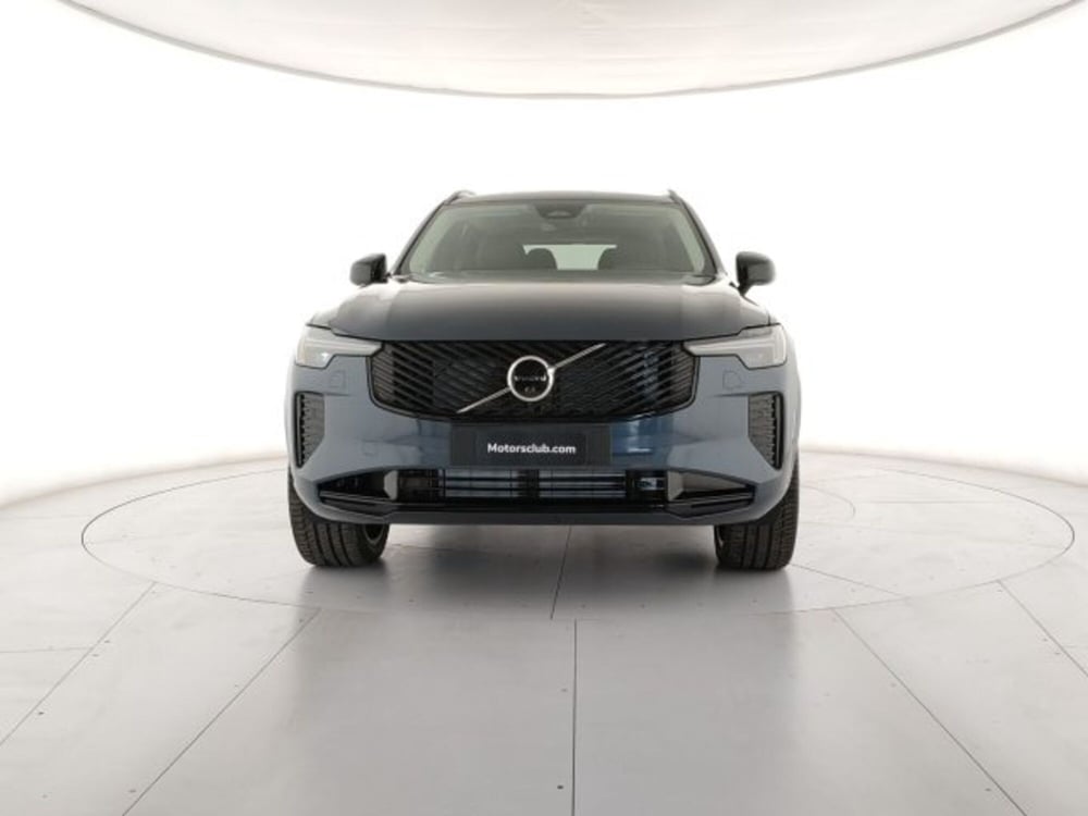 Volvo XC90 nuova a Modena (6)