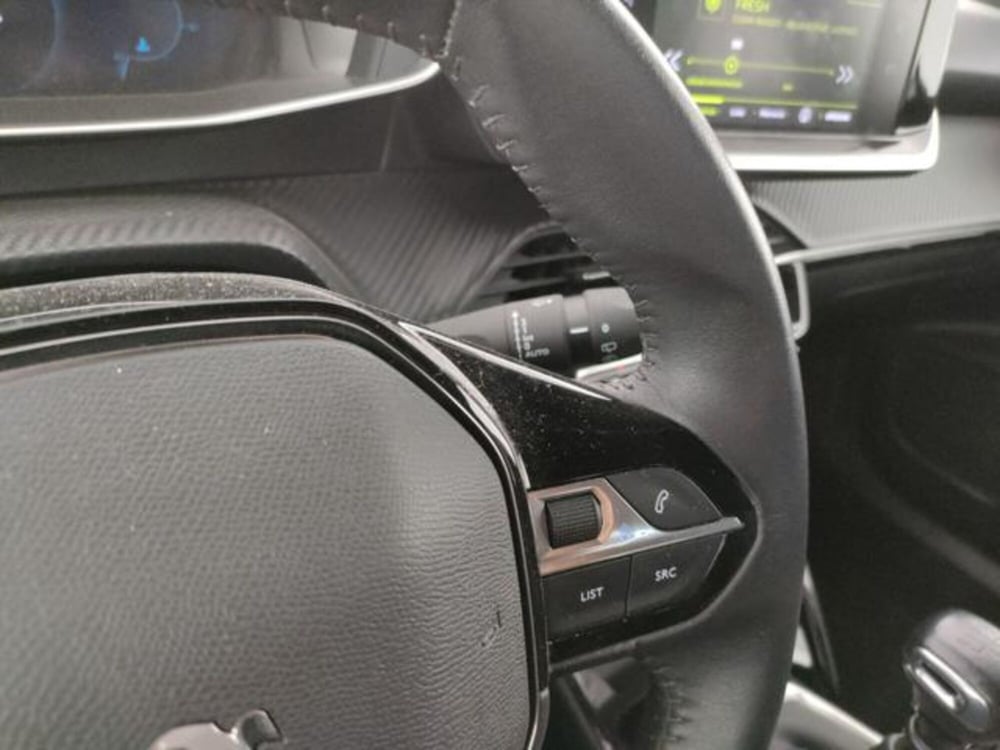 Peugeot 2008 usata a Modena (16)