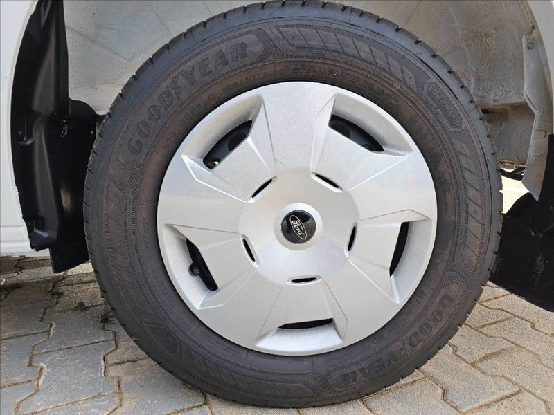 Ford Transit Custom Furgone nuova a Palermo (8)