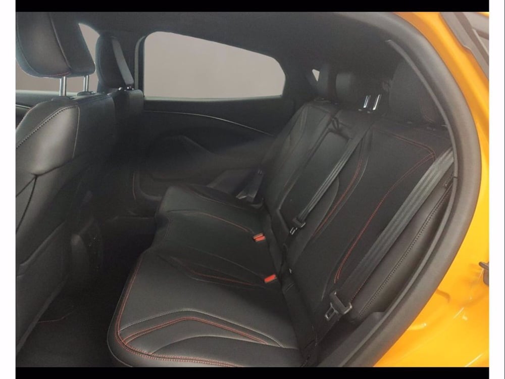 Ford Mustang Mach-E nuova a Catania (6)