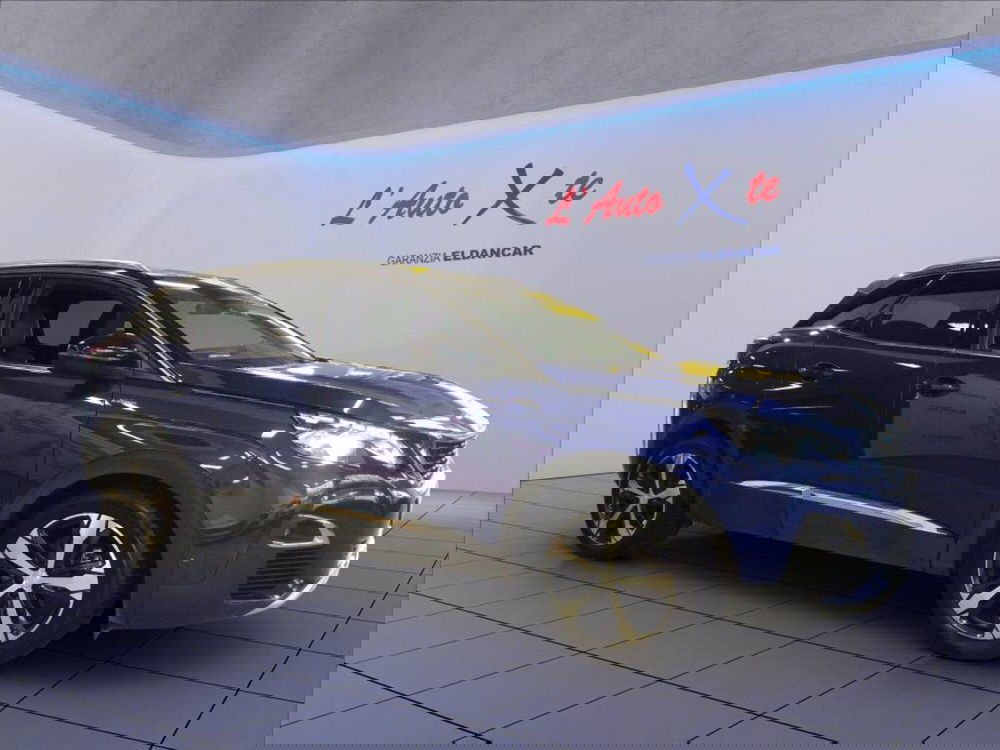 Peugeot 3008 usata a Milano (9)