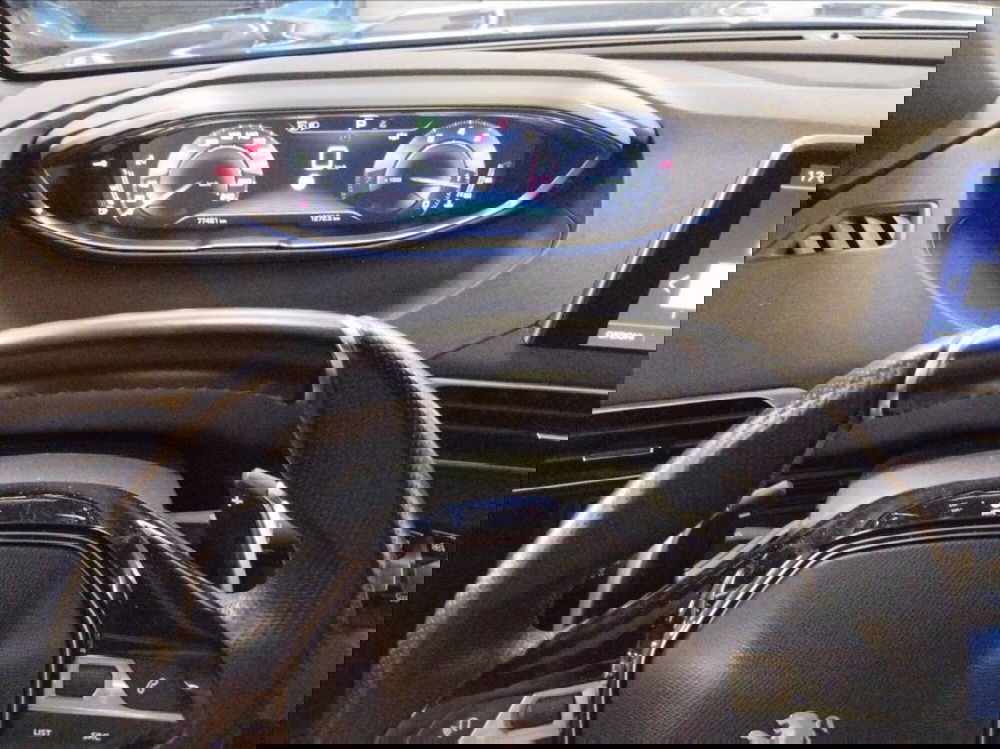 Peugeot 3008 usata a Milano (11)