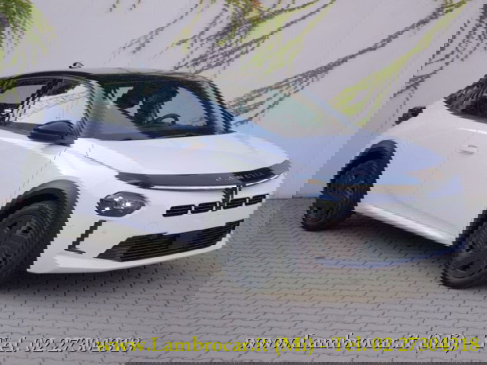 Lancia Ypsilon nuova a Milano