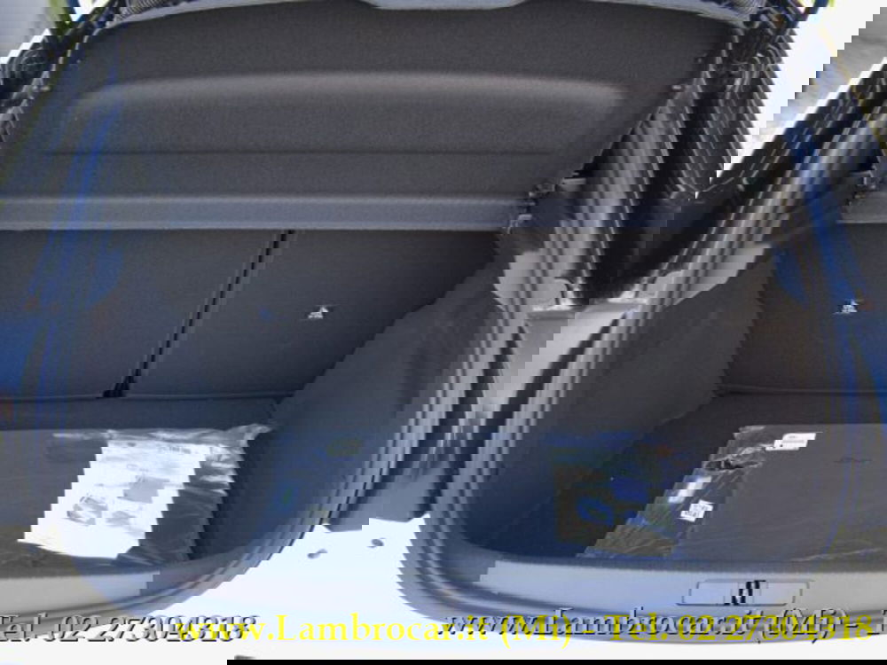 Lancia Ypsilon nuova a Milano (14)