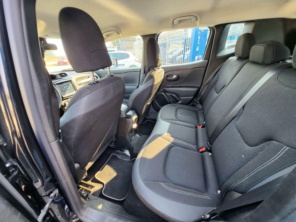 Jeep Renegade usata a Milano (10)