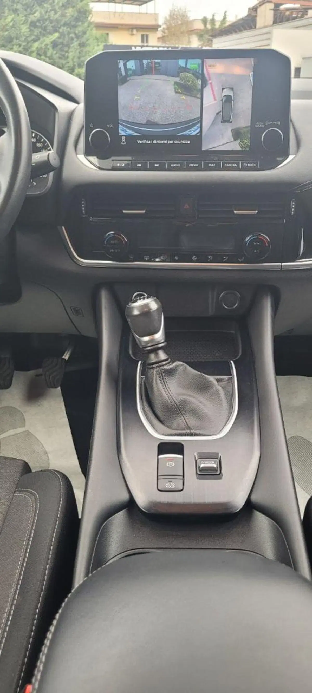 Nissan Qashqai usata a Napoli (9)