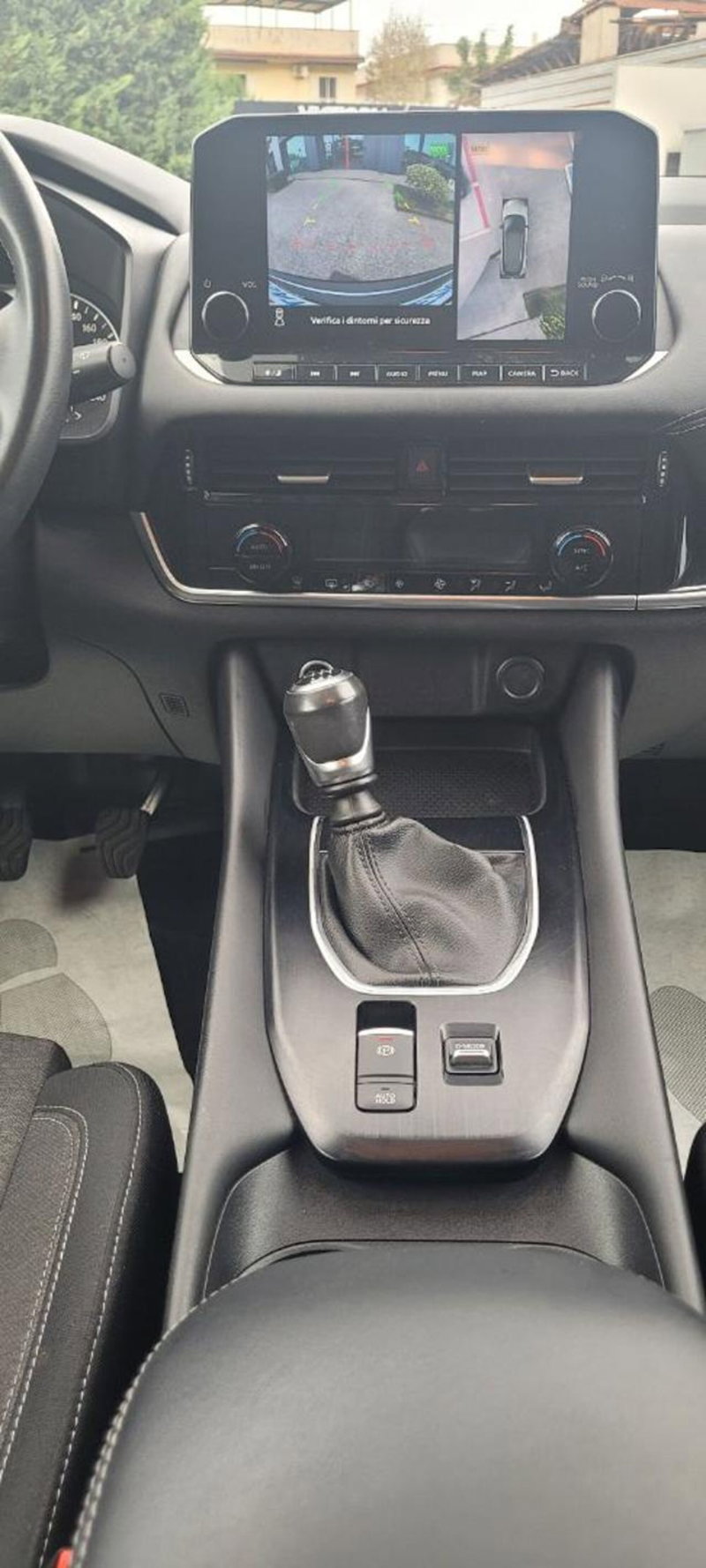 Nissan Qashqai usata a Napoli (9)