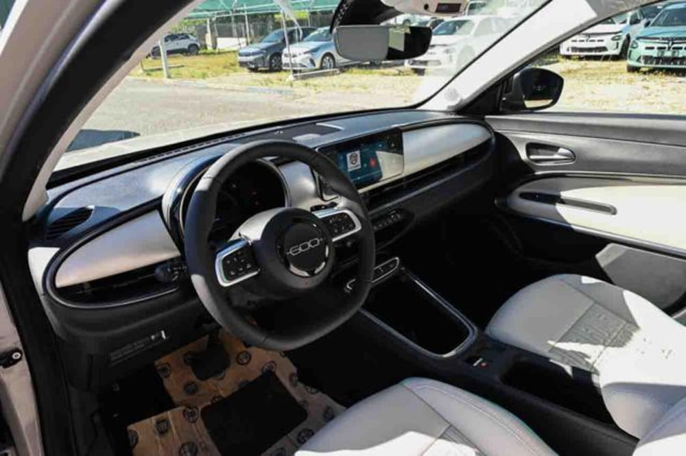 Fiat 600 nuova a Torino (12)