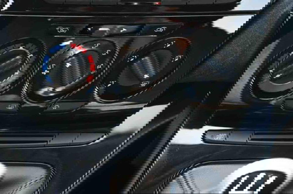 Lancia Ypsilon usata a Torino (15)