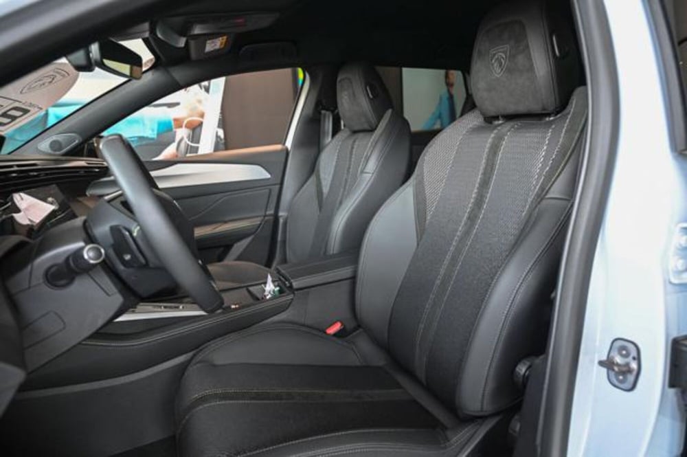 Peugeot 308 SW nuova a Torino (12)
