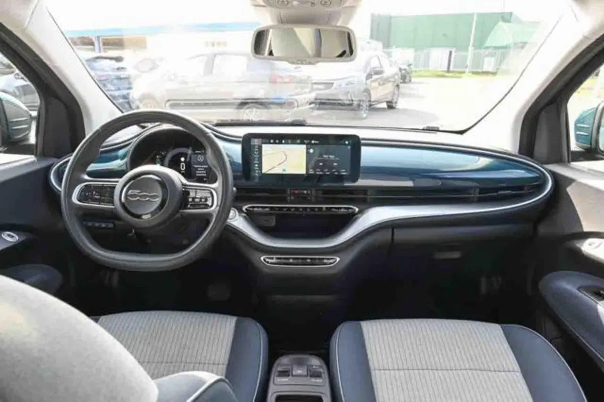 Fiat 500e usata a Torino (11)