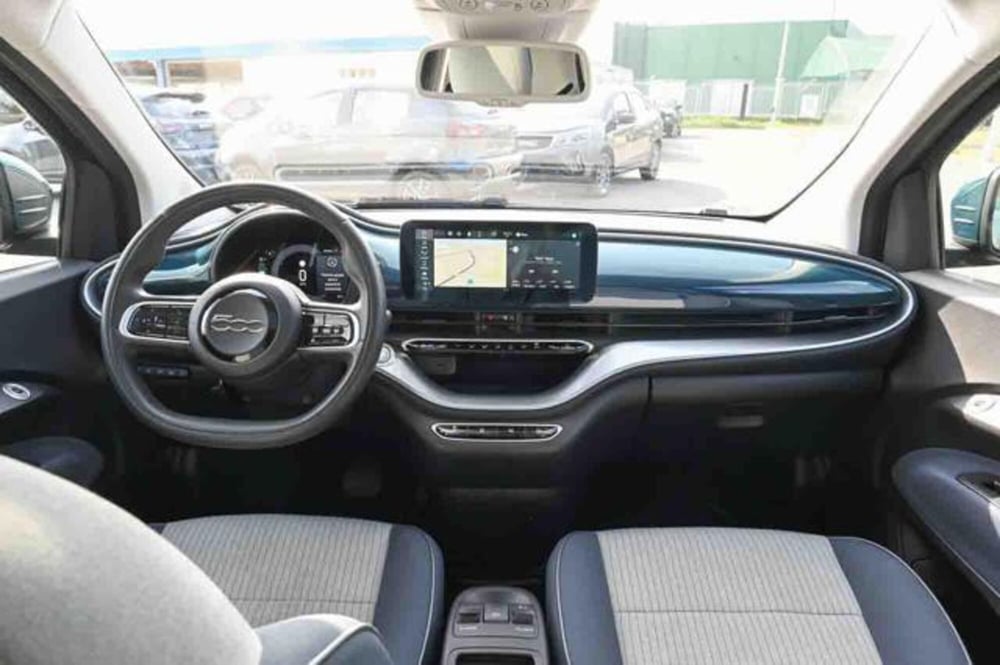 Fiat 500e usata a Torino (11)