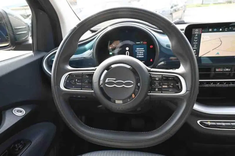 Fiat 500e usata a Torino (16)