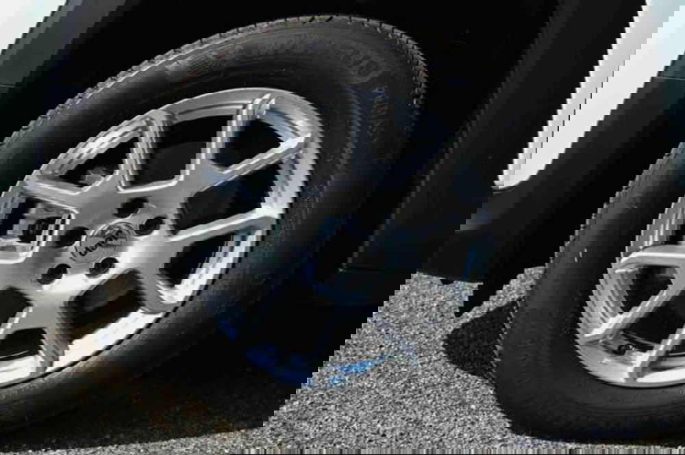 Jeep Renegade nuova a Torino (8)