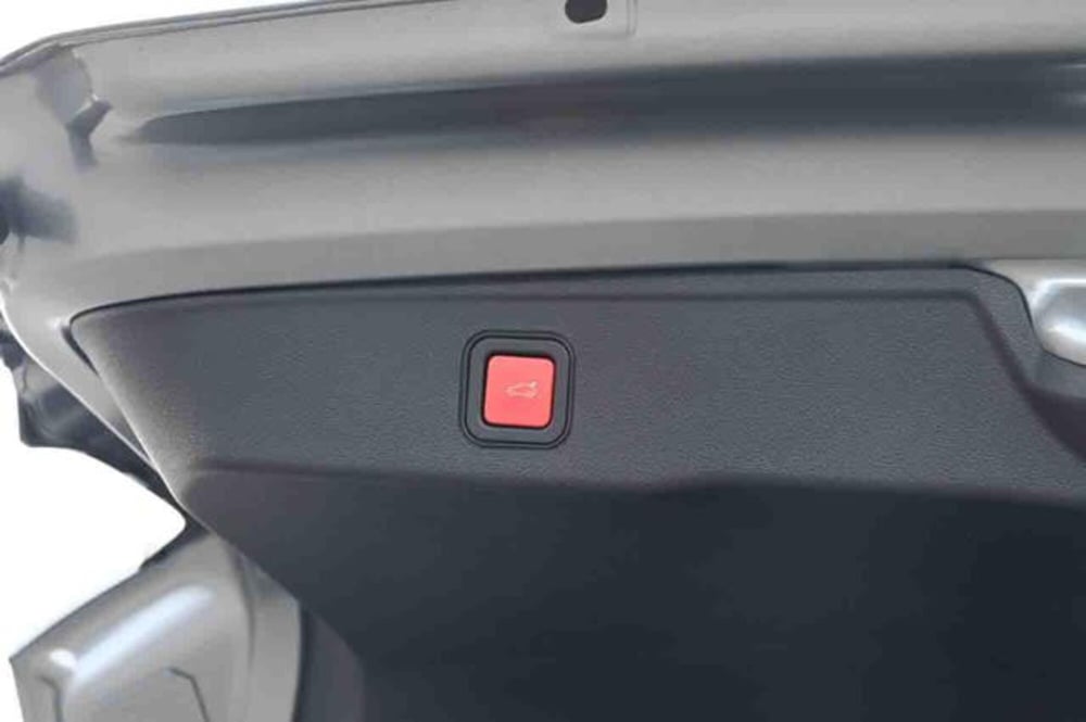 Jeep Avenger usata a Torino (6)