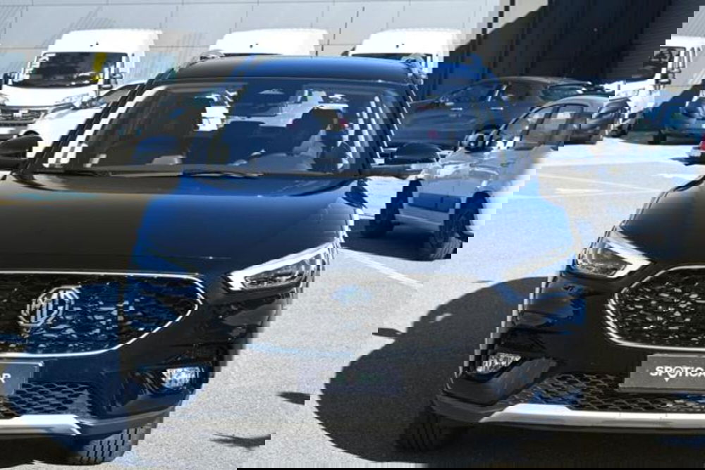 Mg ZS nuova a Torino (2)