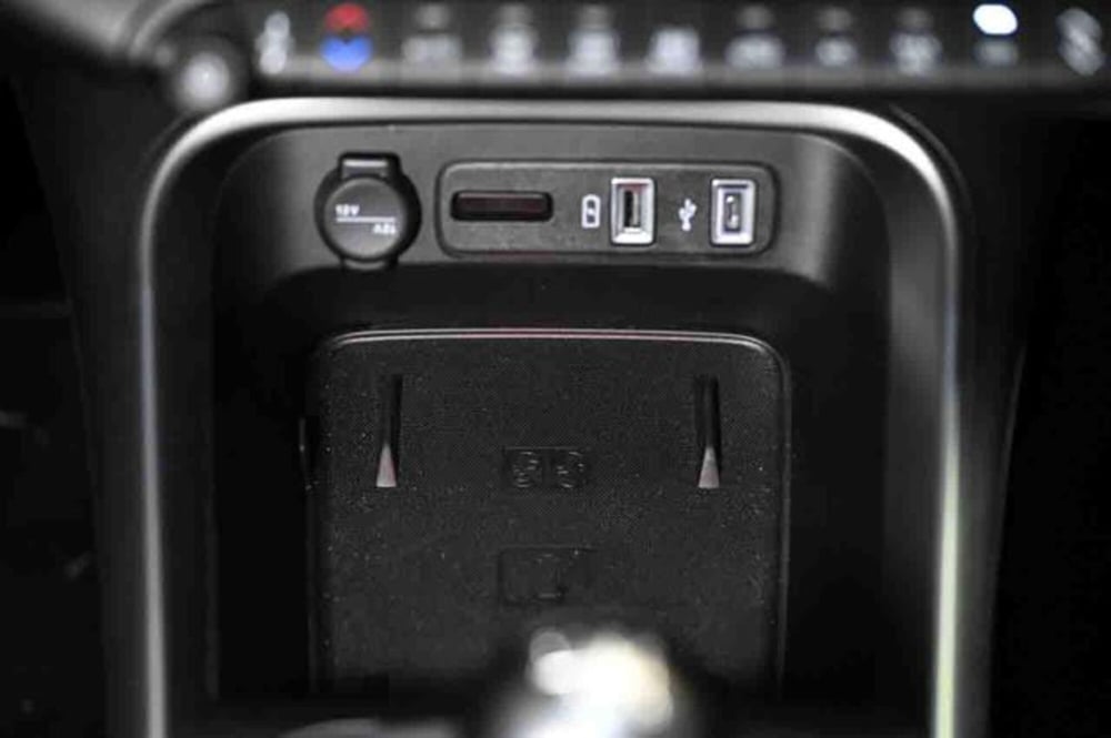 Jeep Avenger usata a Torino (16)