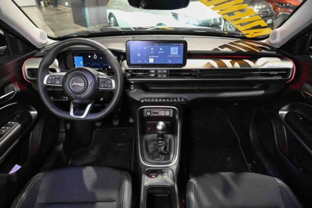 Jeep Avenger usata a Torino (8)
