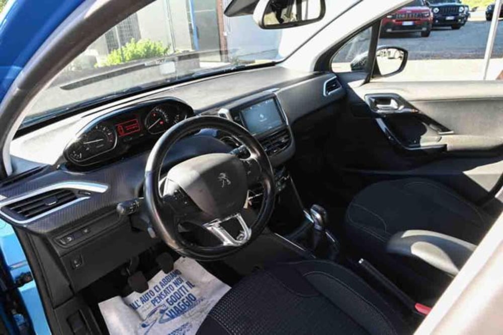 Peugeot 208 usata a Torino (12)