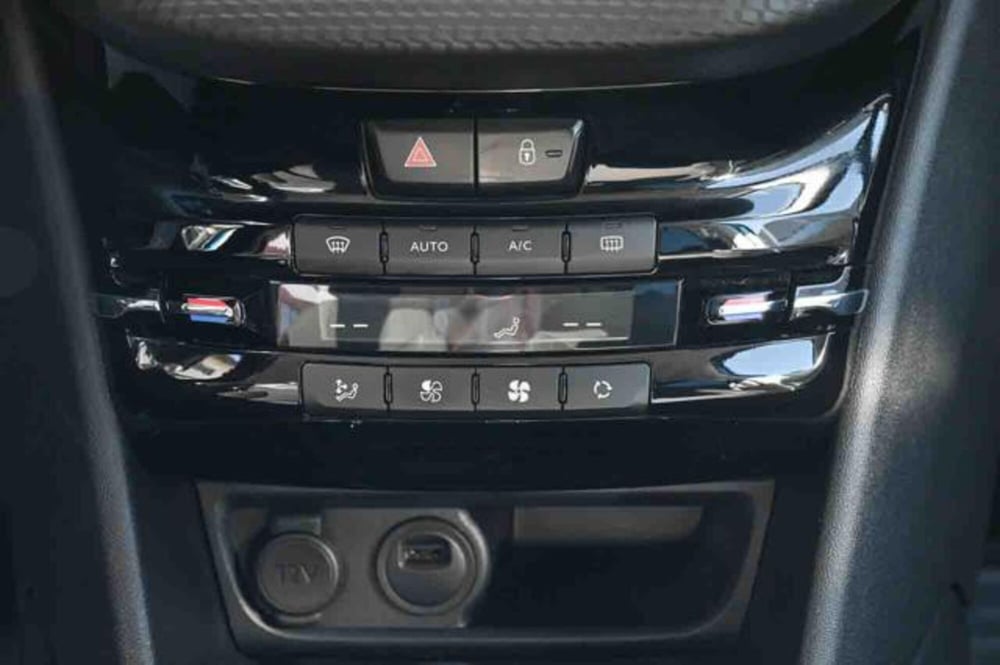 Peugeot 208 usata a Torino (19)
