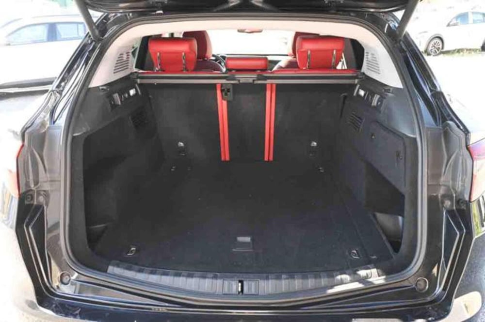 Alfa Romeo Stelvio usata a Torino (9)